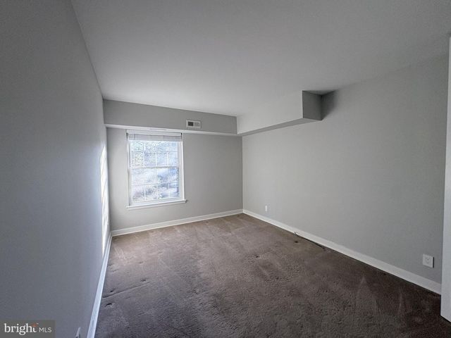 324 DRUMMERS LN, Wayne, PA 19087