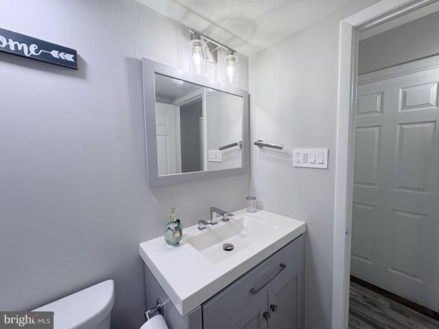 324 DRUMMERS LN, Wayne, PA 19087