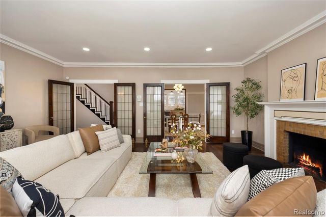 2295 Atkinson Street, Detroit, MI 48206