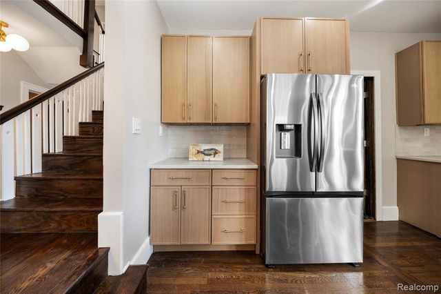 2295 Atkinson Street, Detroit, MI 48206