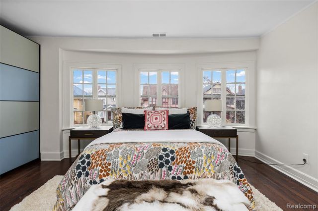 2295 Atkinson Street, Detroit, MI 48206