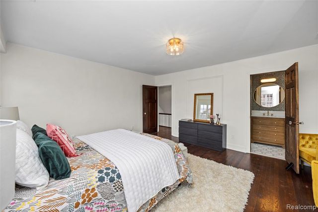 2295 Atkinson Street, Detroit, MI 48206