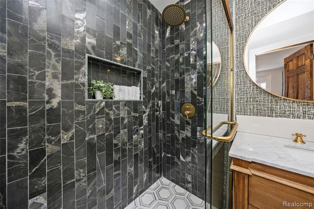 2295 Atkinson Street, Detroit, MI 48206