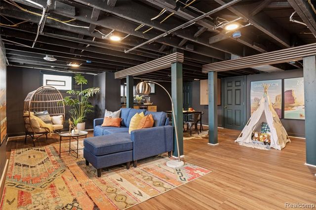 2295 Atkinson Street, Detroit, MI 48206