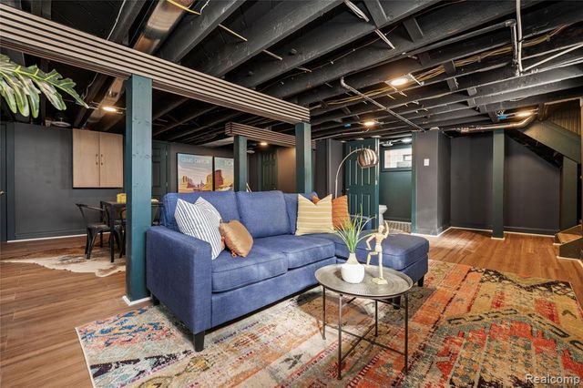 2295 Atkinson Street, Detroit, MI 48206