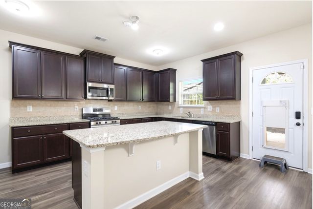 136 Delwood Drive, Mcdonough, GA 30252
