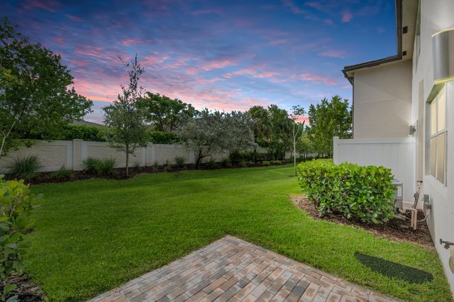 4969 Navali Drive, Lake Worth, FL 33467