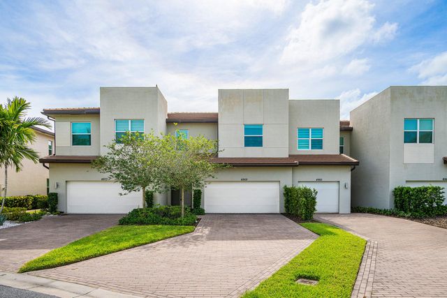 4969 Navali Drive, Lake Worth, FL 33467