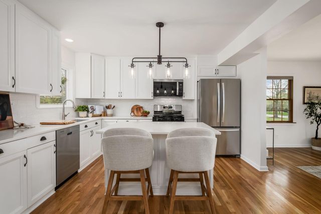 3030 Derby Road, Upper Arlington, OH 43221
