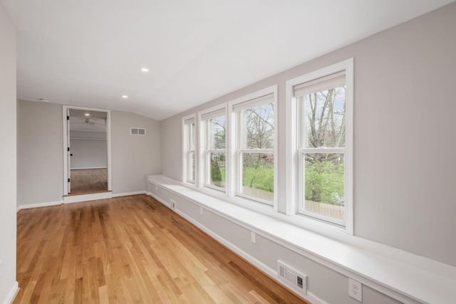 3030 Derby Road, Upper Arlington, OH 43221