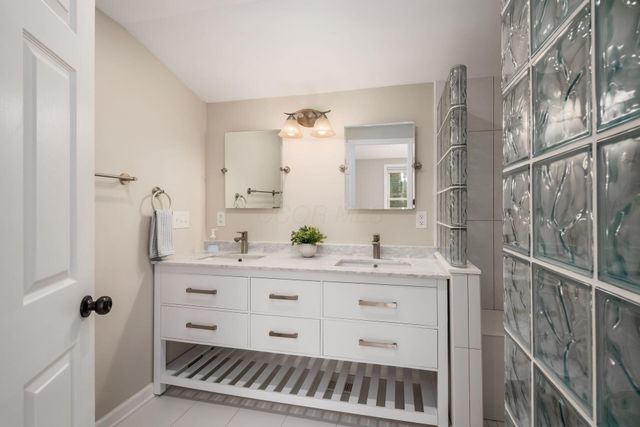 3030 Derby Road, Upper Arlington, OH 43221