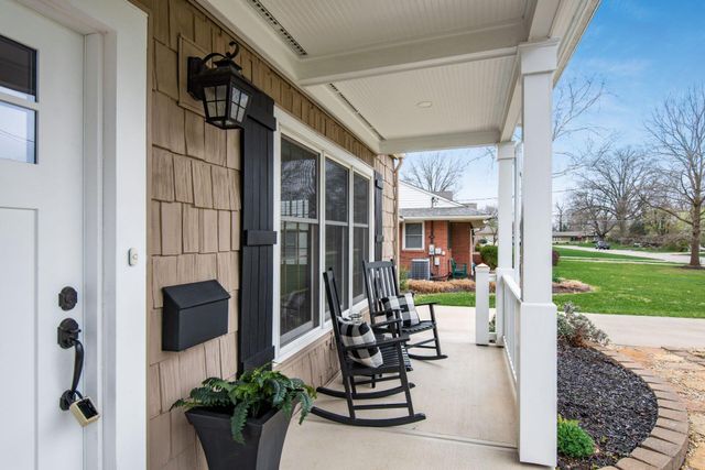 3030 Derby Road, Upper Arlington, OH 43221