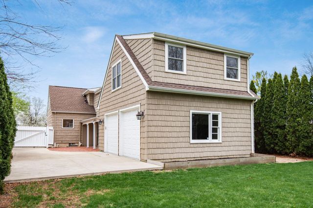 3030 Derby Road, Upper Arlington, OH 43221
