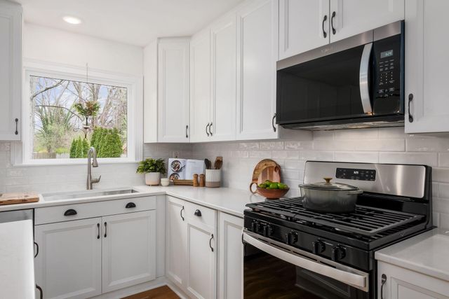3030 Derby Road, Upper Arlington, OH 43221