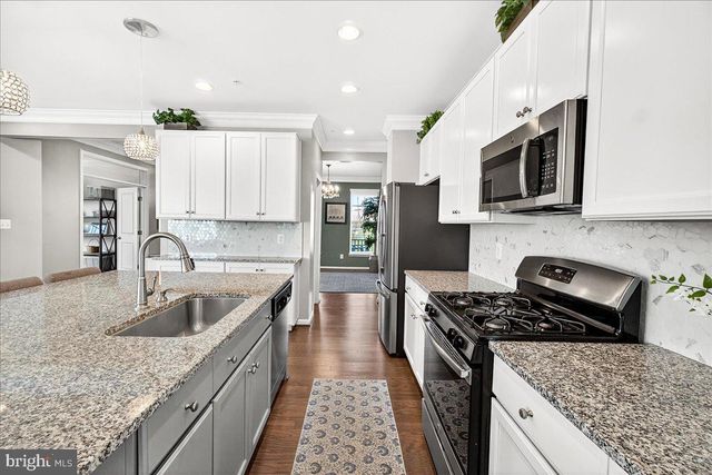 8509 RAPTOR RIDGE LN, Frederick, MD 21704