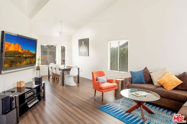 31903 Vineyard Avenue, Temecula, CA 92591