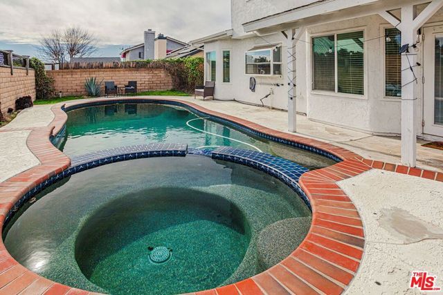 31903 Vineyard Avenue, Temecula, CA 92591