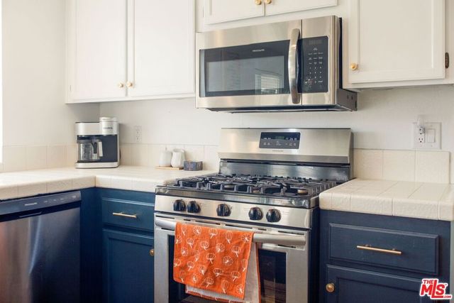 31903 Vineyard Avenue, Temecula, CA 92591