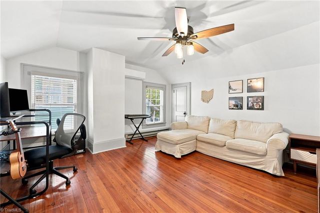 123 S Sunset Drive, Winston-salem, NC 27101