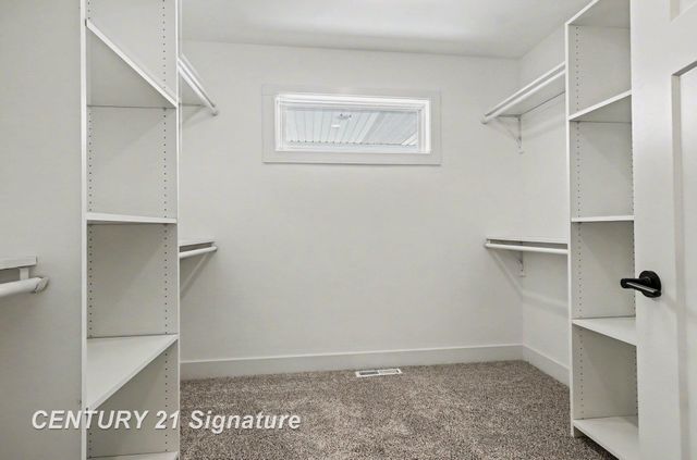 4466 E Lakecress Drive, Saginaw Twp, MI 48603