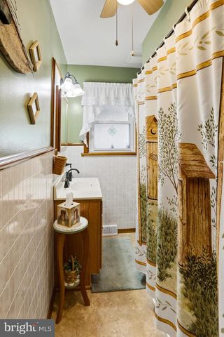 643 W 3RD ST, Birdsboro, PA 19508