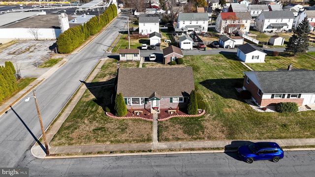643 W 3RD ST, Birdsboro, PA 19508
