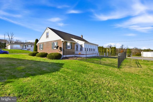 643 W 3RD ST, Birdsboro, PA 19508