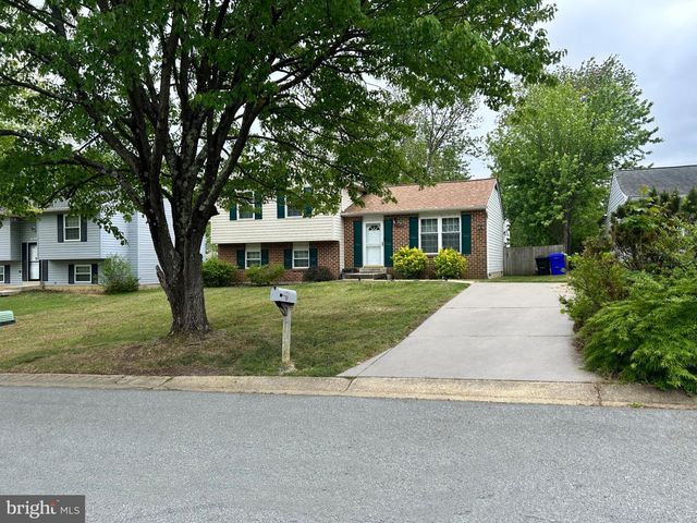 2405 YORK CT, Waldorf, MD 20602