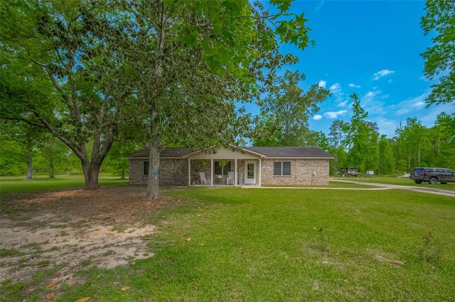 35 County Road 2292, Cleveland, TX 77327