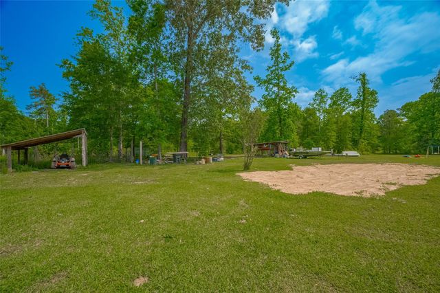 35 County Road 2292, Cleveland, TX 77327