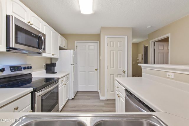 100 Kensington Blvd Apt 816, Bluffton, SC 29910