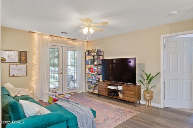 100 Kensington Blvd Apt 816, Bluffton, SC 29910