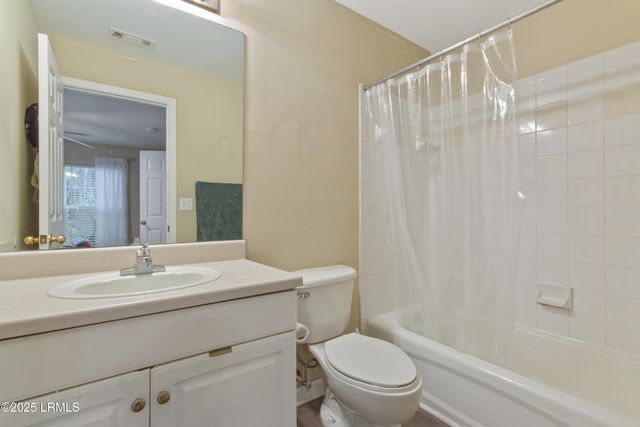 100 Kensington Blvd Apt 816, Bluffton, SC 29910