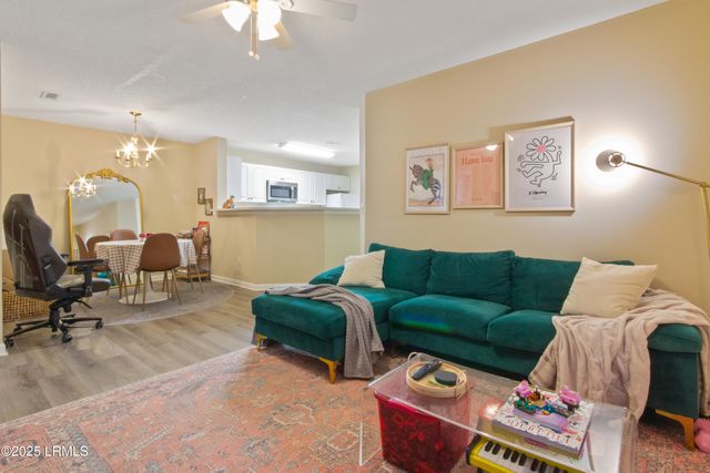 100 Kensington Blvd Apt 816, Bluffton, SC 29910