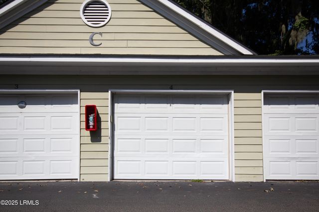 100 Kensington Blvd Apt 816, Bluffton, SC 29910