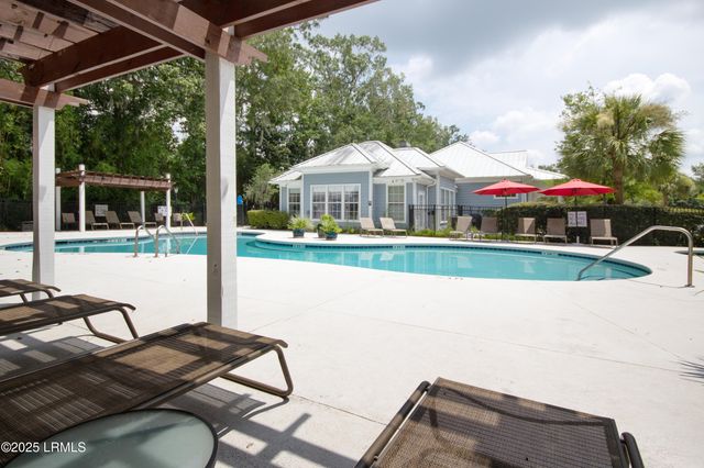 100 Kensington Blvd Apt 816, Bluffton, SC 29910