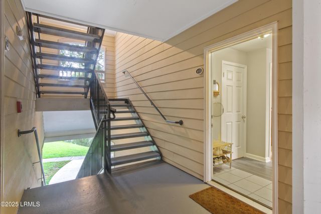 100 Kensington Blvd Apt 816, Bluffton, SC 29910