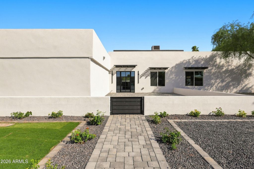 6848 E ASTER Drive, Scottsdale, AZ 85254 — photo 2