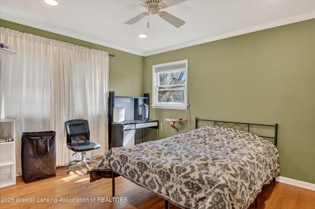 227 N Hagadorn Road, East Lansing, MI 48823