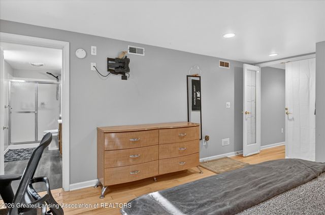 227 N Hagadorn Road, East Lansing, MI 48823