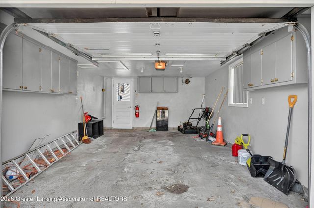 227 N Hagadorn Road, East Lansing, MI 48823