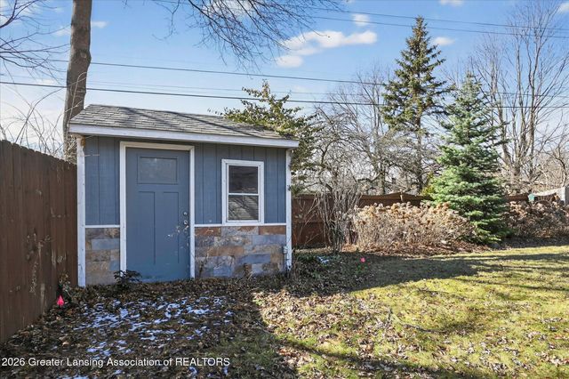 227 N Hagadorn Road, East Lansing, MI 48823