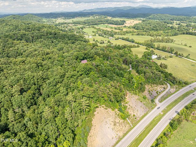 19657 Jeb Stuart Highway, Abingdon, VA 24211
