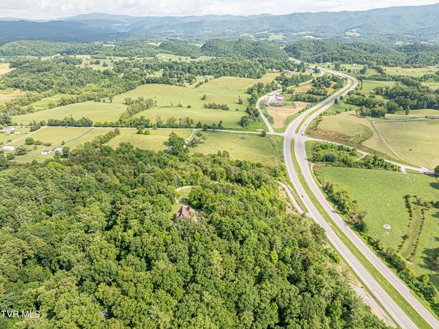 19657 Jeb Stuart Highway, Abingdon, VA 24211