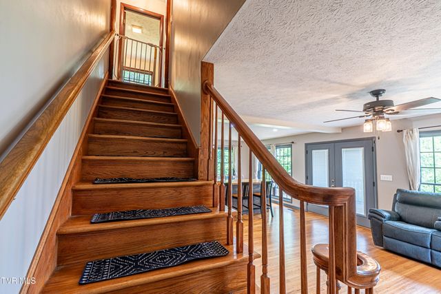 19657 Jeb Stuart Highway, Abingdon, VA 24211