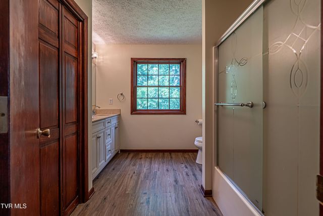 19657 Jeb Stuart Highway, Abingdon, VA 24211