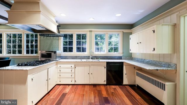 351 HIDDEN RIVER RD, Penn Valley, PA 19072
