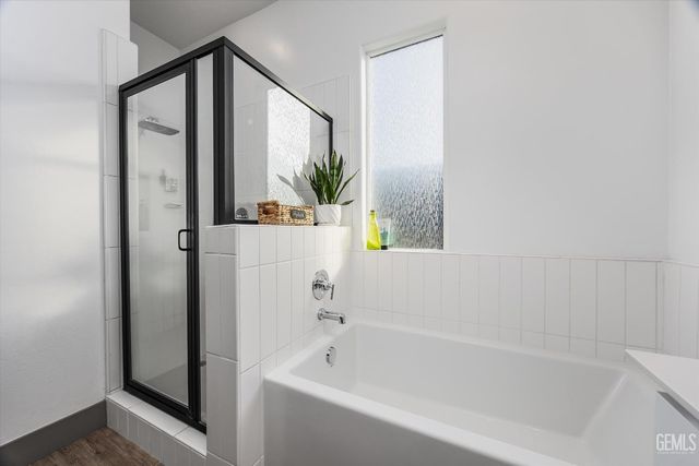 3206 Spruce Park Way, Shafter, CA 93263