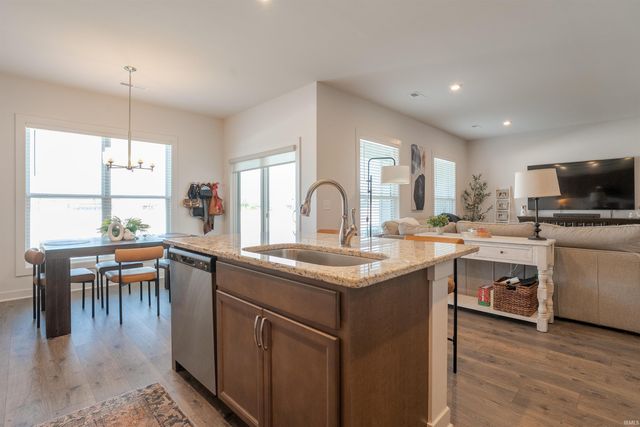3067 Dowgate Drive, Newburgh, IN 47630
