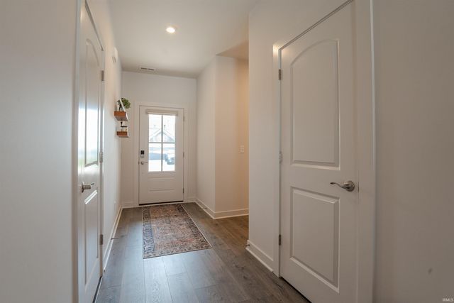 3067 Dowgate Drive, Newburgh, IN 47630